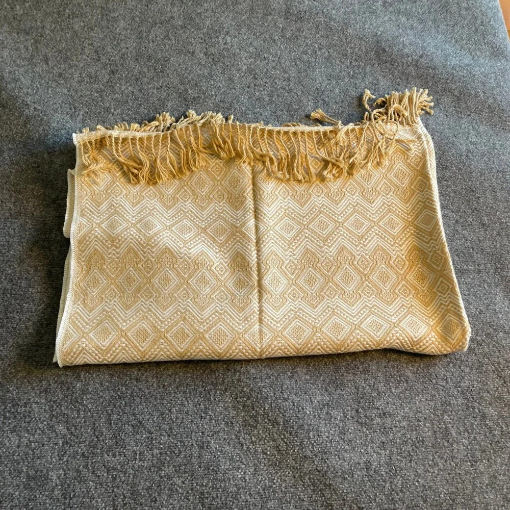 Tex Alpa Alpaca Wool Scarf Tan Cream Geometric Diamond Fringed Made in Peru 25in